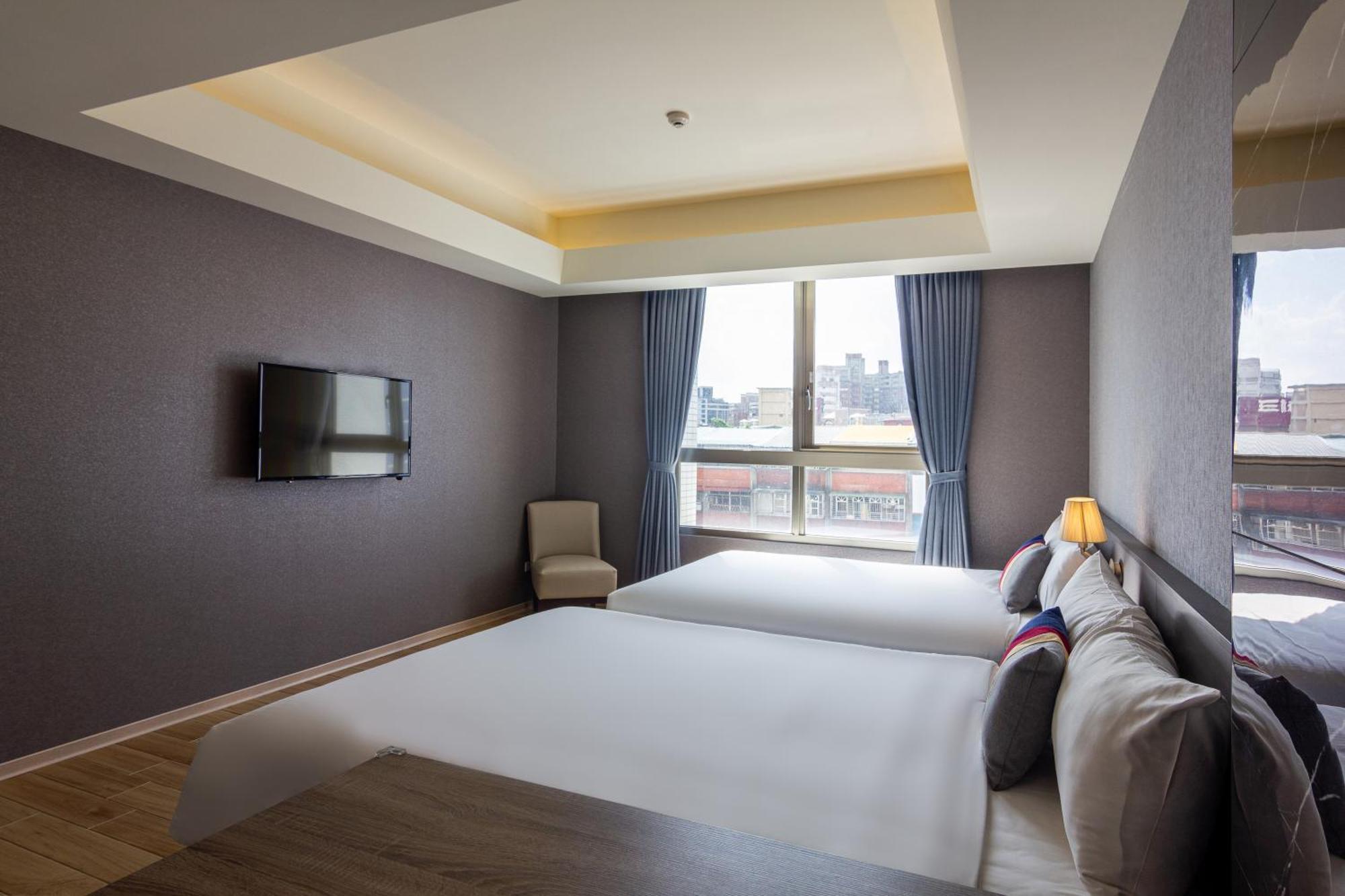 Check Inn New Taipei Luzhou Exteriör bild